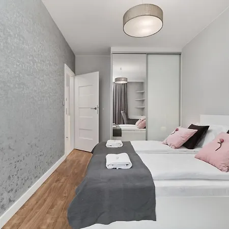 Apartament Futuria Maslicka With Free Garage By Renters Wrocław