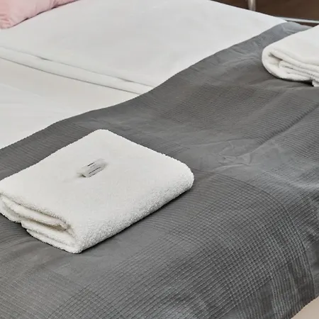 Futuria Maslicka With Free Garage By Renters Apartment *