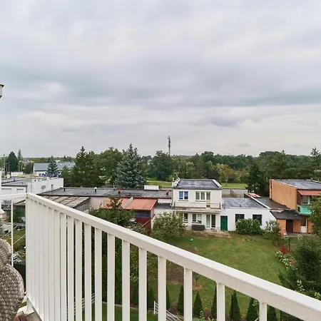 Futuria Maslicka With Free Garage By Renters Apartament *